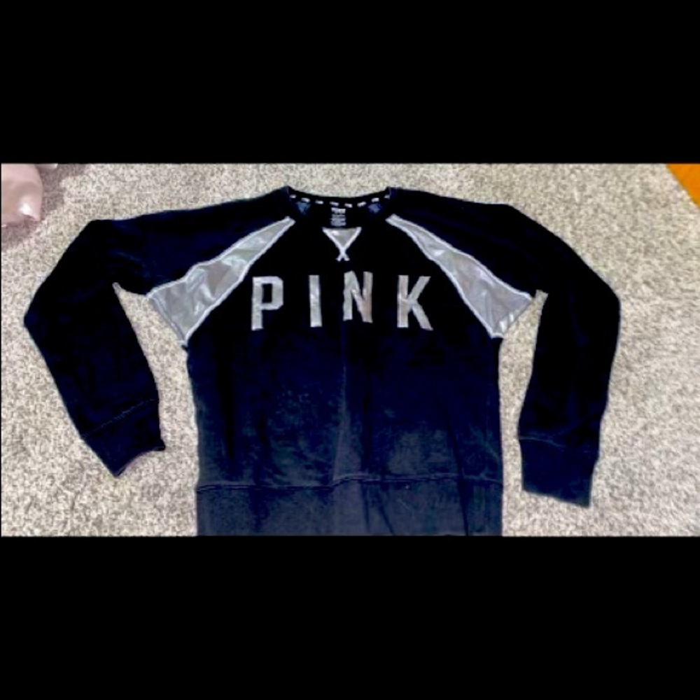 PINK Sweatshirt